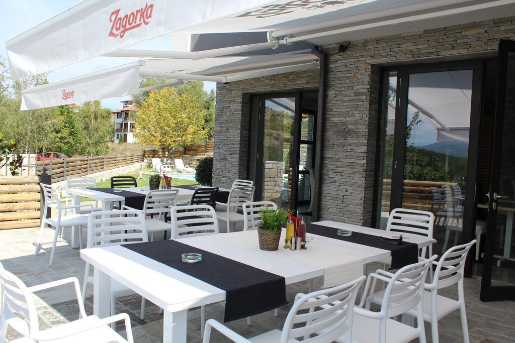 Family Hotel Friends Villa Enchets Εξωτερικό φωτογραφία